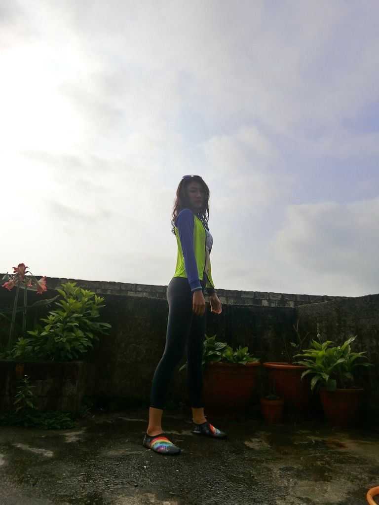  北海岸旅遊之在維納斯海岸乘著獨木舟一起看日出!【丁小羽旅遊篇】