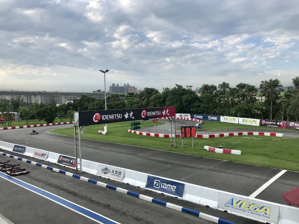 桃園大魯閣體驗Gokart!跑跑卡丁車版之玩命關頭賽車日記【丁小羽旅遊篇】 桃園大魯閣體驗Gokart!跑跑卡丁車版之玩命關頭賽車日記【丁小羽旅遊篇】