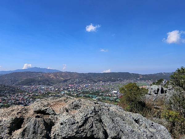 菲律賓碧瑤自由行-碧瑤登山必去景點，碧瑤的第三高山Mt.Kalugong!【丁小羽旅遊篇】