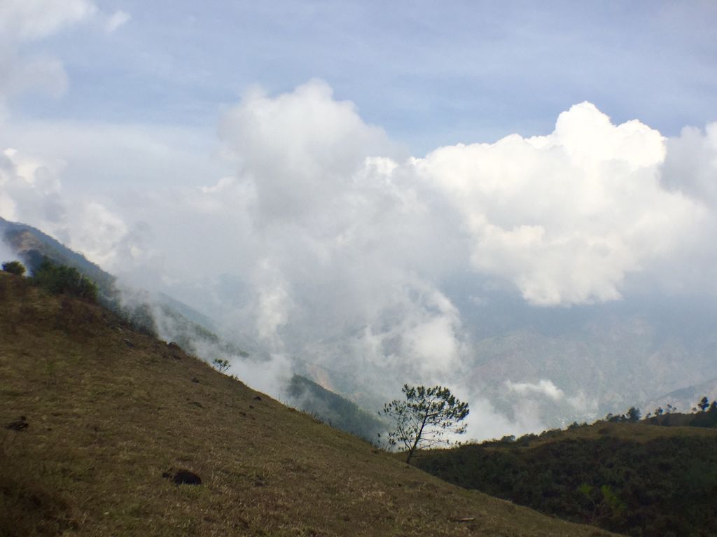 菲律賓自由行-菲律賓登山必去景點,碧瑤附近的登山天堂Mt.Ulap!【丁小羽旅遊篇】