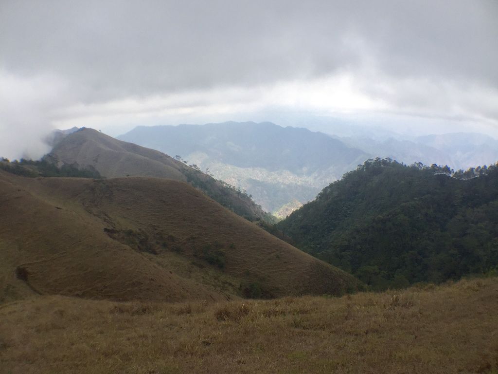 菲律賓自由行-菲律賓登山必去景點,碧瑤附近的登山天堂Mt.Ulap!【丁小羽旅遊篇】