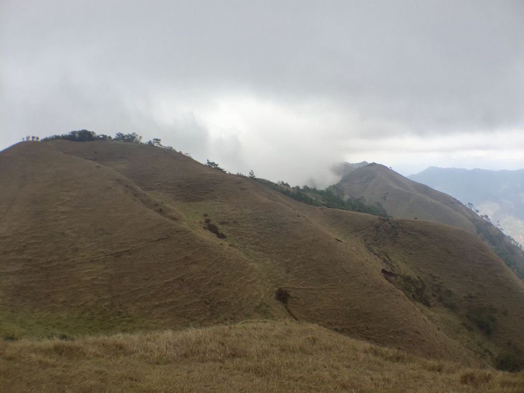 菲律賓自由行-菲律賓登山必去景點,碧瑤附近的登山天堂Mt.Ulap!【丁小羽旅遊篇】