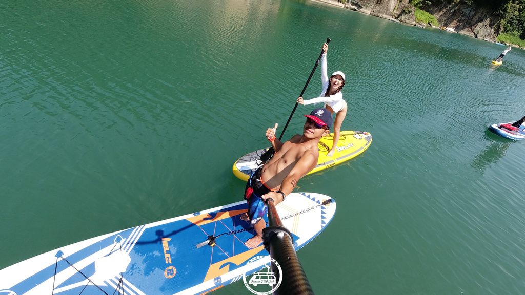 台北一日遊新玩法!今年夏天一定要玩的水上運動-SUP立槳衝浪【丁小羽旅遊篇】 台北一日遊新玩法!今年夏天一定要玩的水上運動-SUP立槳衝浪【丁小羽旅遊篇】