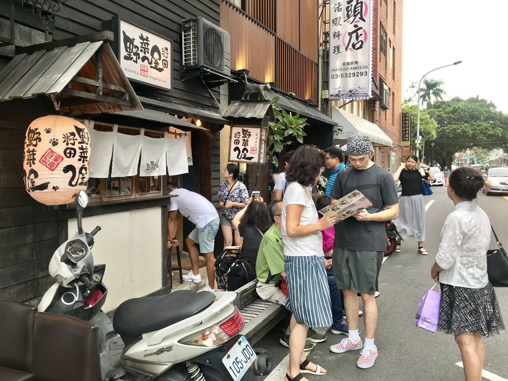 新竹蔬食超熱門排隊日式素食健康蔬食美食-籽田野菜屋!【丁小羽食記篇】