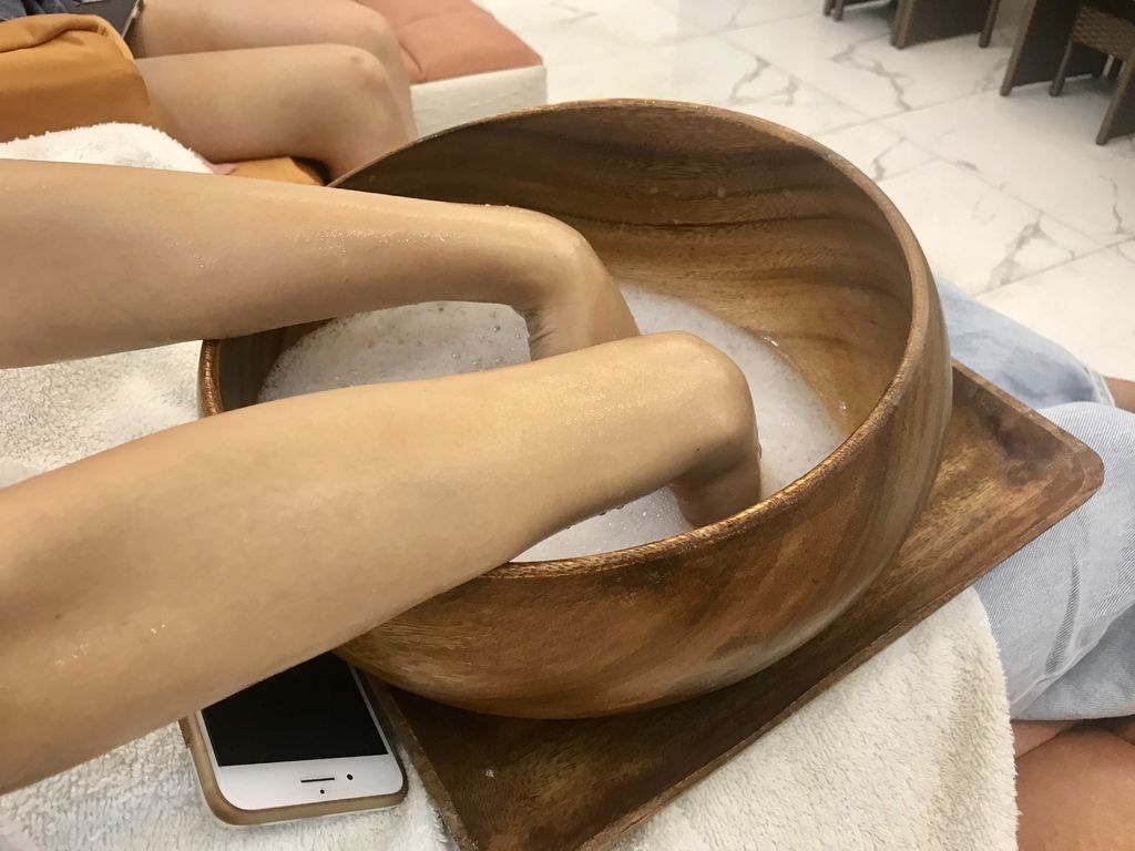 菲律賓自由行-馬尼拉的WMall讓你體驗專屬spa按摩、美甲和蜜蠟【丁小羽旅遊篇】 菲律賓自由行-馬尼拉的WMall讓你體驗專屬spa按摩、美甲和蜜蠟【丁小羽旅遊篇】