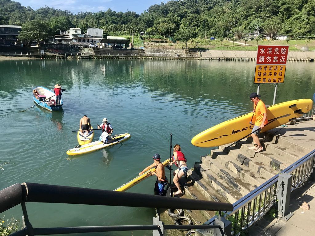 台北一日遊新玩法!今年夏天一定要玩的水上運動-SUP立槳衝浪【丁小羽旅遊篇】 台北一日遊新玩法!今年夏天一定要玩的水上運動-SUP立槳衝浪【丁小羽旅遊篇】