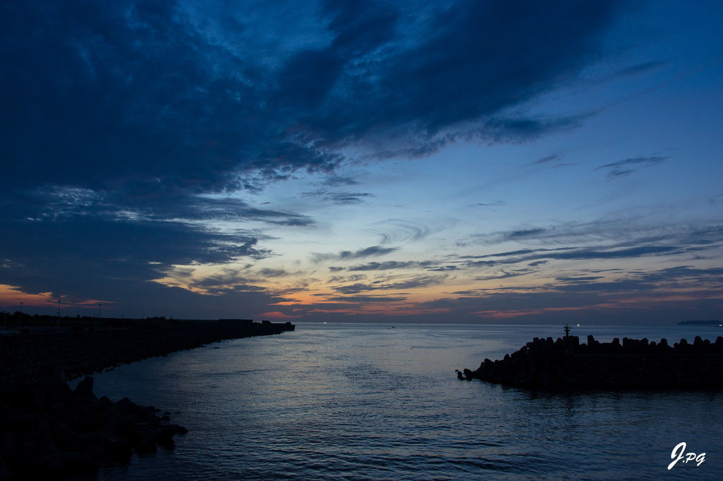 基隆旅遊之基隆一日遊必拍北海岸日出基隆景點-社寮橋【丁小羽旅遊篇】 基隆旅遊之基隆一日遊必拍北海岸日出基隆景點-社寮橋【丁小羽旅遊篇】