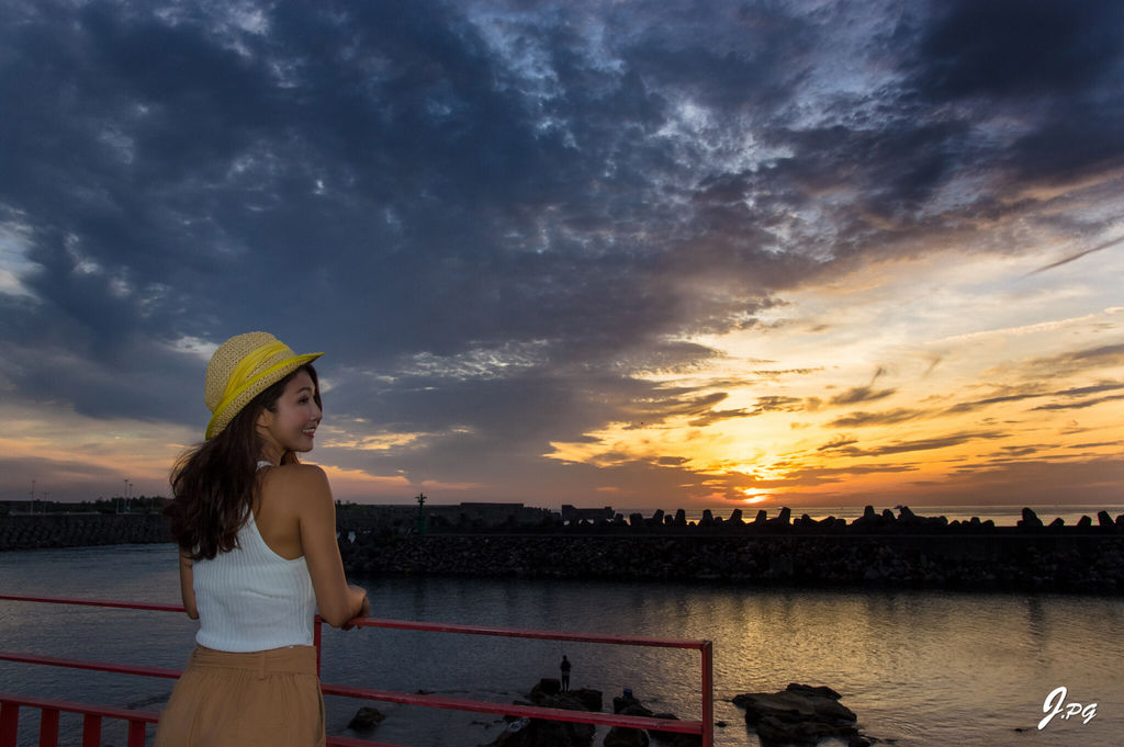 基隆旅遊之基隆一日遊必拍北海岸日出基隆景點-社寮橋【丁小羽旅遊篇】 基隆旅遊之基隆一日遊必拍北海岸日出基隆景點-社寮橋【丁小羽旅遊篇】