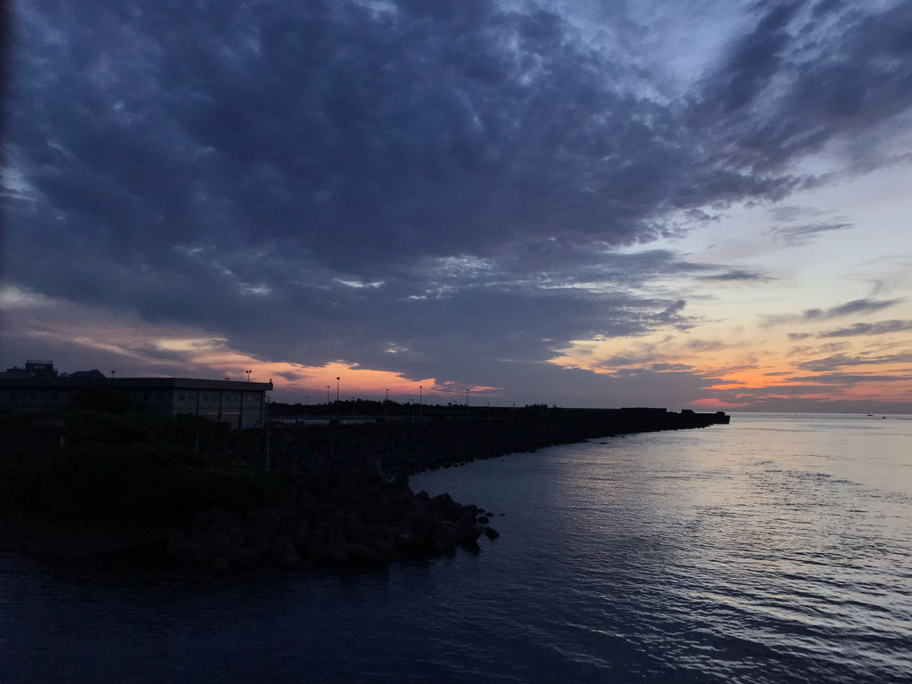 基隆旅遊之基隆一日遊必拍北海岸日出基隆景點-社寮橋【丁小羽旅遊篇】