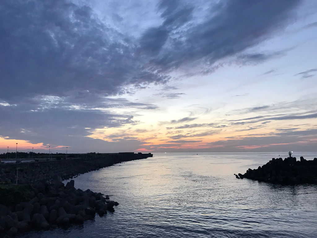 基隆旅遊之基隆一日遊必拍北海岸日出基隆景點-社寮橋【丁小羽旅遊篇】 基隆旅遊之基隆一日遊必拍北海岸日出基隆景點-社寮橋【丁小羽旅遊篇】