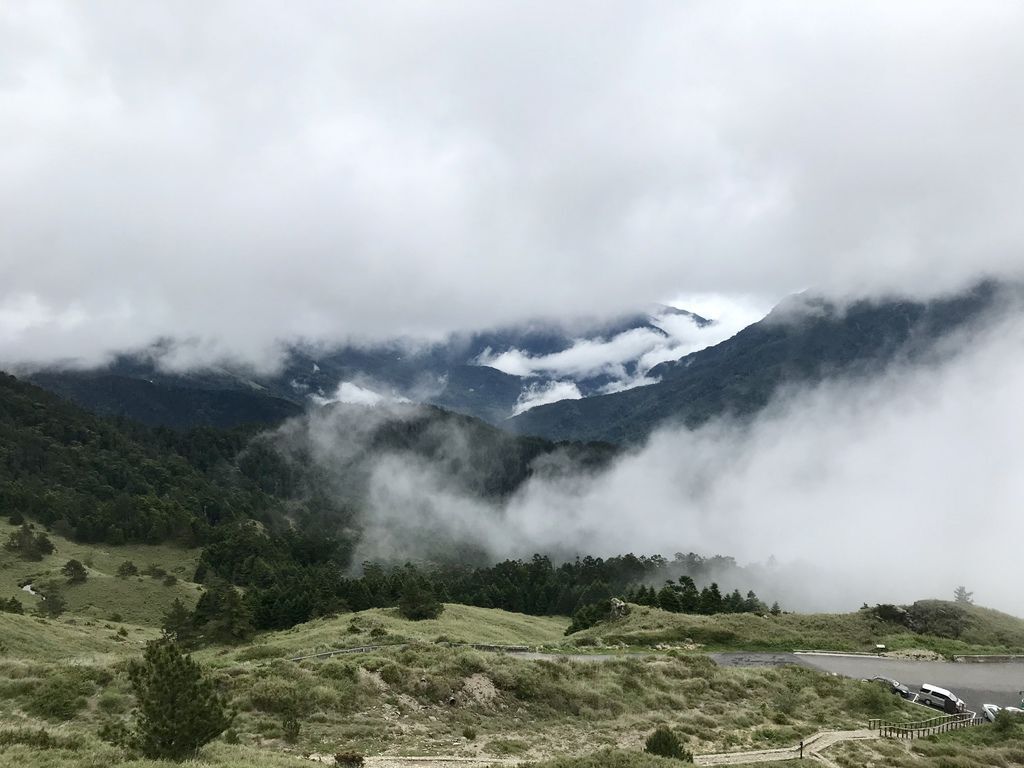 台灣百岳登山-入門的百岳合歡山東峰,讓你漫步在雲海中！【丁小羽登山篇】