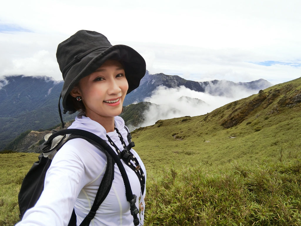 台灣百岳登山-入門的百岳合歡山東峰,讓你漫步在雲海中！【丁小羽登山篇】