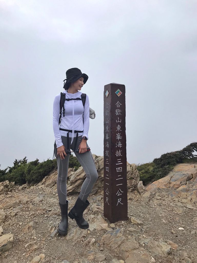 台灣百岳登山-入門的百岳合歡山東峰,讓你漫步在雲海中！【丁小羽登山篇】