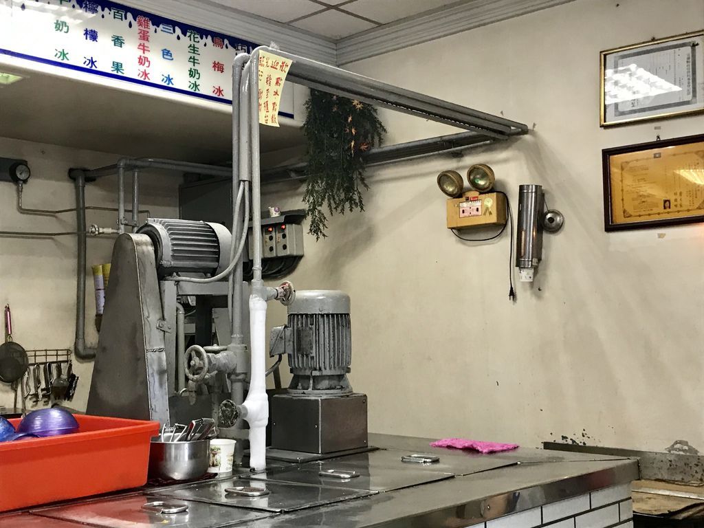 宜蘭美食-南澳建華冰店-來宜蘭必吃的百年冰店【丁小羽旅遊篇】