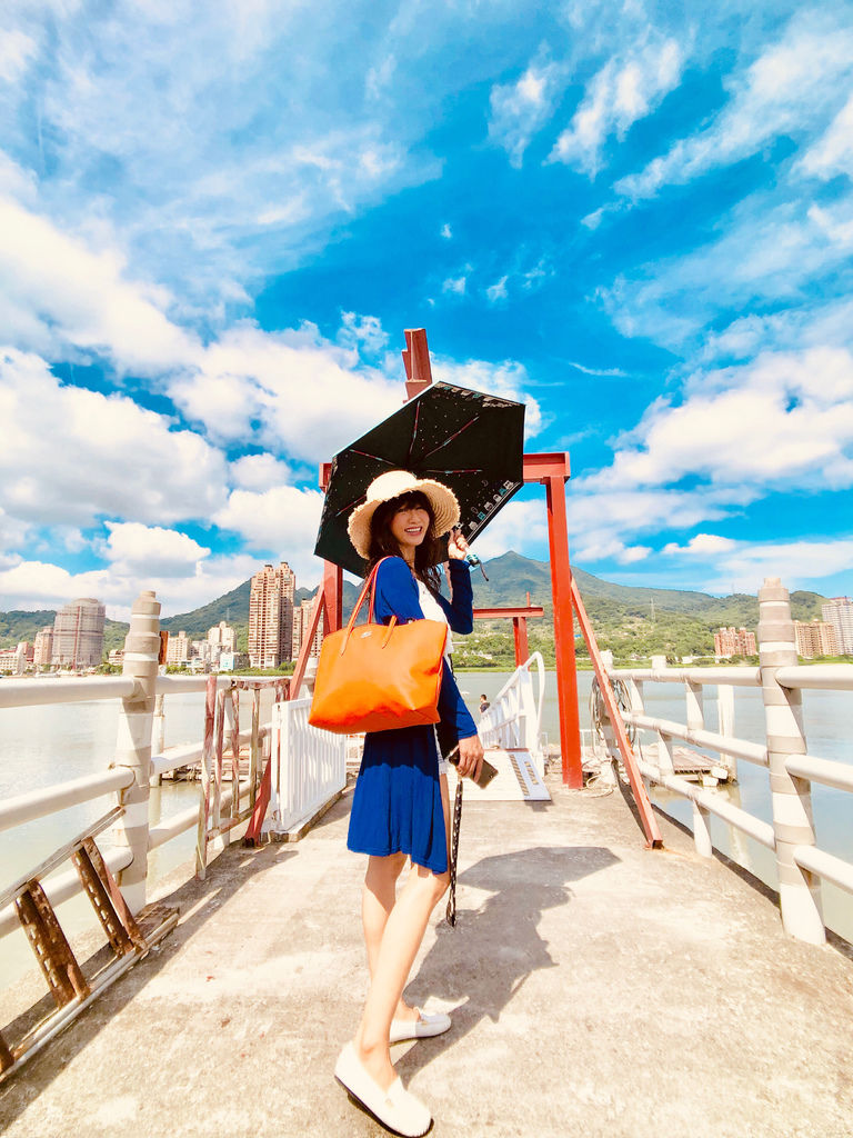 淡水一日遊-淡水河遊艇自駕初體驗之我要當船長