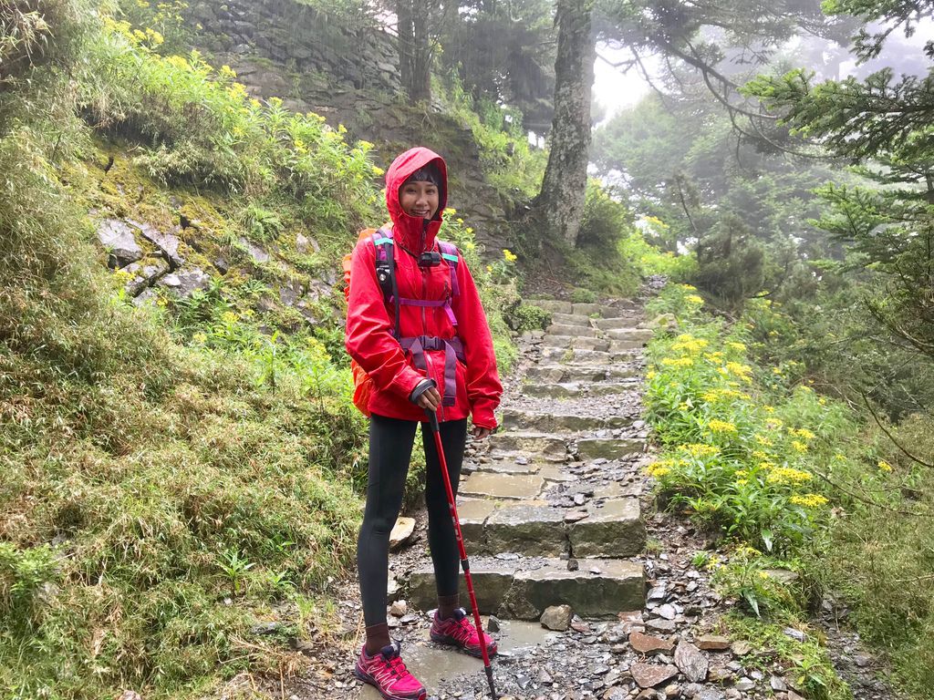 台灣百岳-五星級的排雲山莊，玉山主峰的攻頂前哨站！