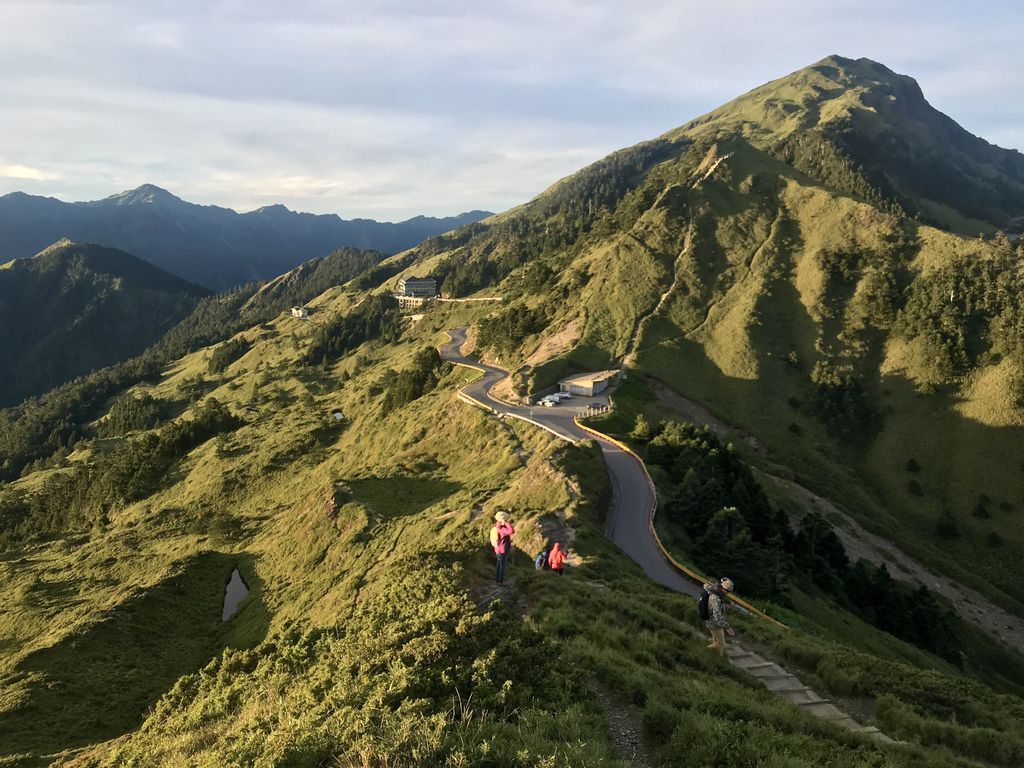 台灣百岳登山-合歡群峰中最簡單的入門百岳-石門山【丁小羽登山篇】 台灣百岳登山-合歡群峰中最簡單的入門百岳-石門山【丁小羽登山篇】