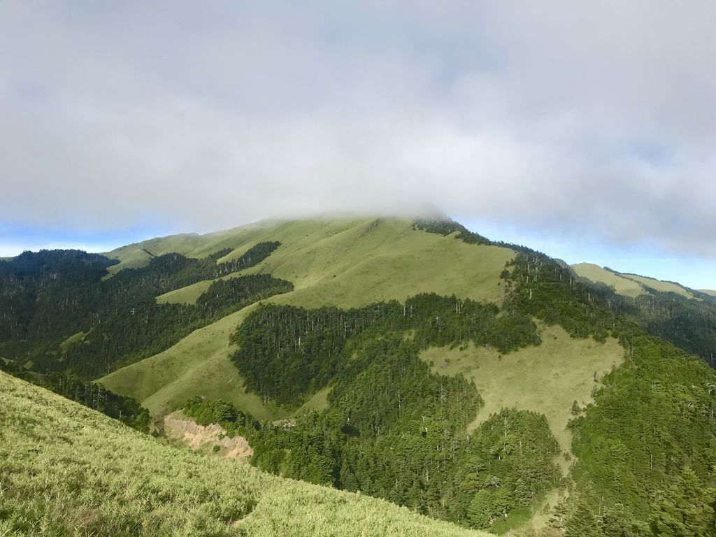 台灣百岳登山-合歡群峰中最簡單的入門百岳-石門山【丁小羽登山篇】 台灣百岳登山-合歡群峰中最簡單的入門百岳-石門山【丁小羽登山篇】