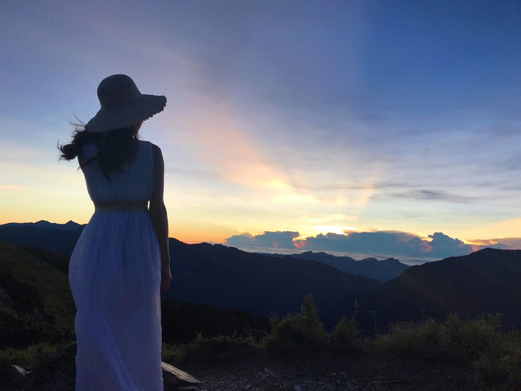 台灣百岳登山-合歡群峰中最簡單的入門百岳-石門山【丁小羽登山篇】 台灣百岳登山-合歡群峰中最簡單的入門百岳-石門山【丁小羽登山篇】