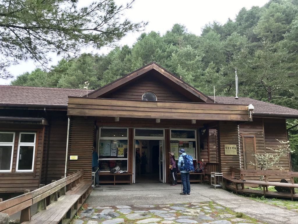 台灣百岳-台灣第一高峰-探訪玉山主峰!欣賞玉山的美【丁小羽登山篇】 台灣百岳-台灣第一高峰-探訪玉山主峰!欣賞玉山的美【丁小羽登山篇】