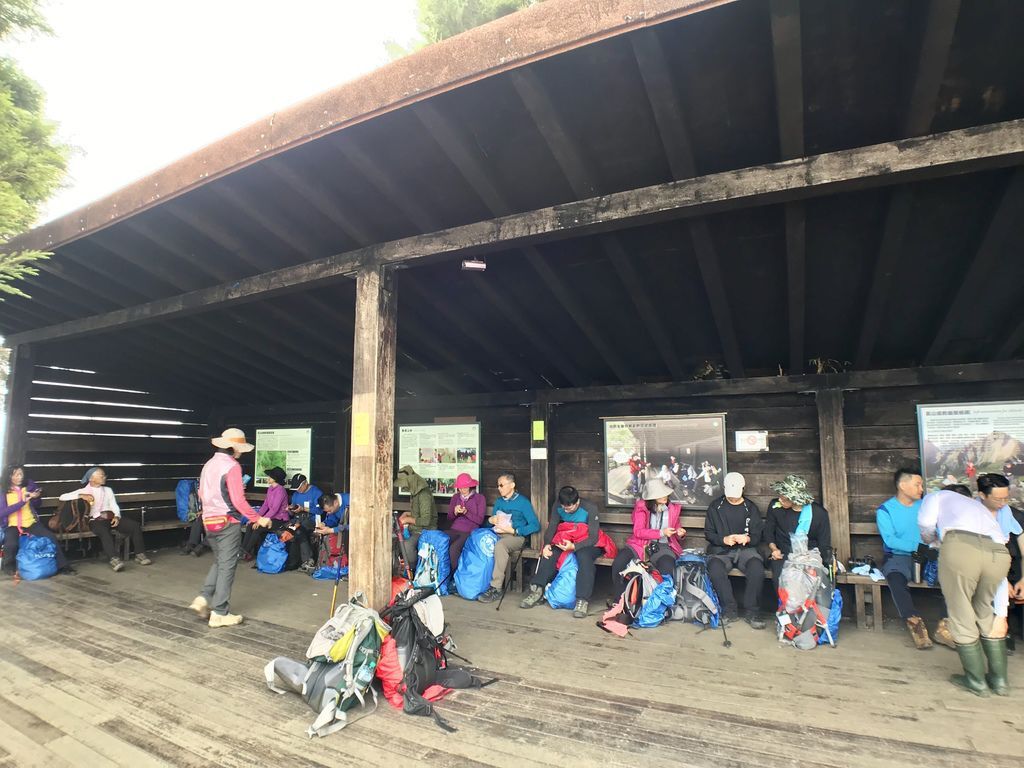 台灣百岳-台灣第一高峰-探訪玉山主峰!欣賞玉山的美【丁小羽登山篇】 台灣百岳-台灣第一高峰-探訪玉山主峰!欣賞玉山的美【丁小羽登山篇】