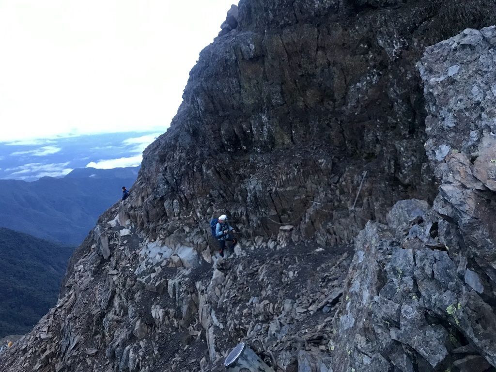 台灣百岳-台灣第一高峰-登上玉山主峰看日出以及如何克服高山症