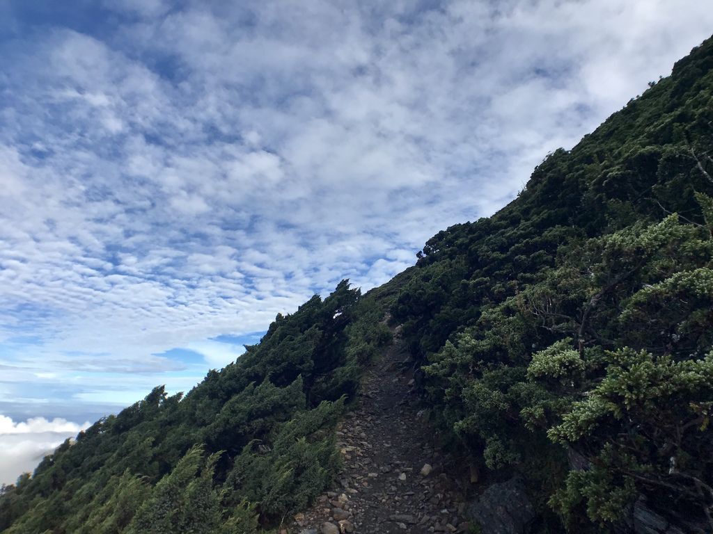 台灣百岳-台灣第一高峰-登上玉山主峰看日出以及如何克服高山症