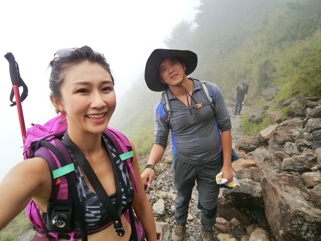 台灣百岳-台灣第一高峰-探訪玉山主峰!欣賞玉山的美【丁小羽登山篇】 台灣百岳-台灣第一高峰-探訪玉山主峰!欣賞玉山的美【丁小羽登山篇】