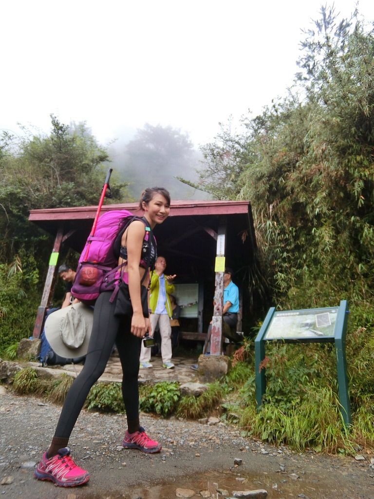 台灣百岳-台灣第一高峰-探訪玉山主峰!欣賞玉山的美【丁小羽登山篇】 台灣百岳-台灣第一高峰-探訪玉山主峰!欣賞玉山的美【丁小羽登山篇】