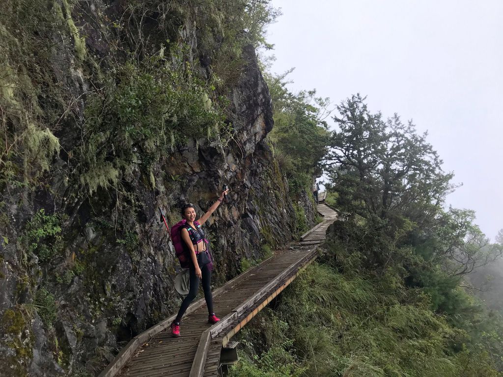 台灣百岳-台灣第一高峰-探訪玉山主峰!欣賞玉山的美【丁小羽登山篇】 台灣百岳-台灣第一高峰-探訪玉山主峰!欣賞玉山的美【丁小羽登山篇】