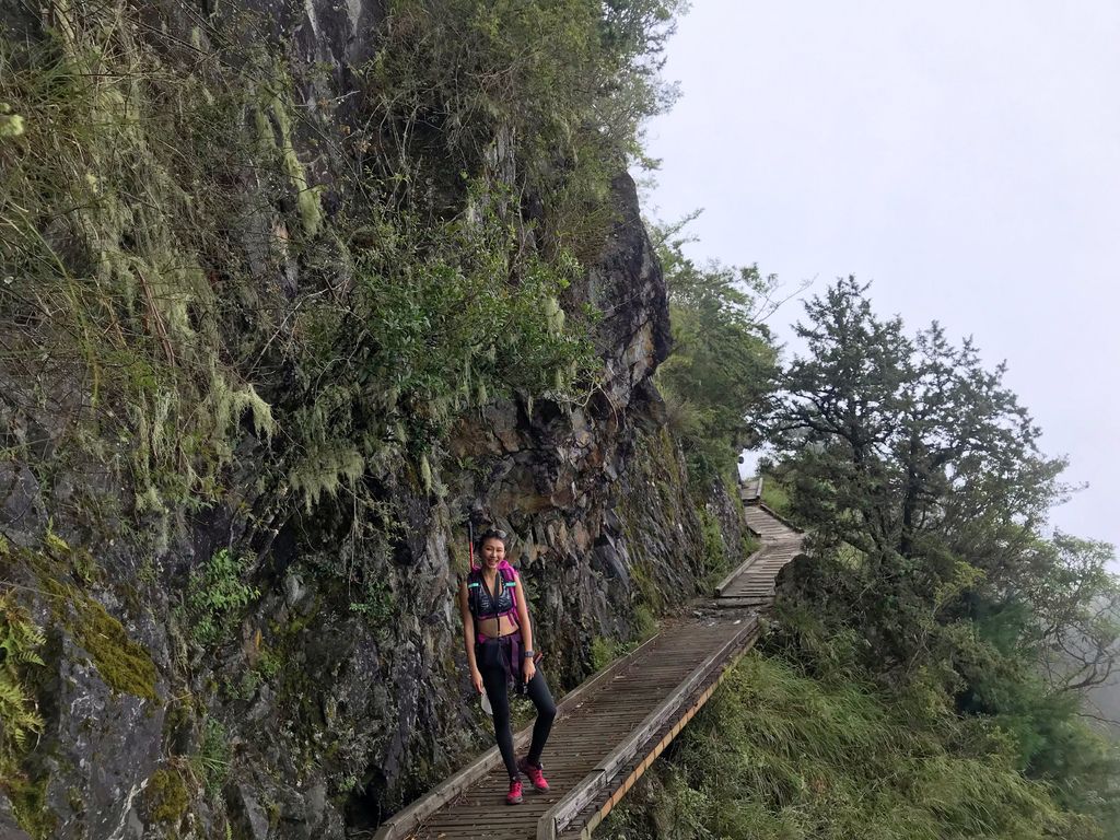 台灣百岳-台灣第一高峰-探訪玉山主峰!欣賞玉山的美【丁小羽登山篇】 台灣百岳-台灣第一高峰-探訪玉山主峰!欣賞玉山的美【丁小羽登山篇】