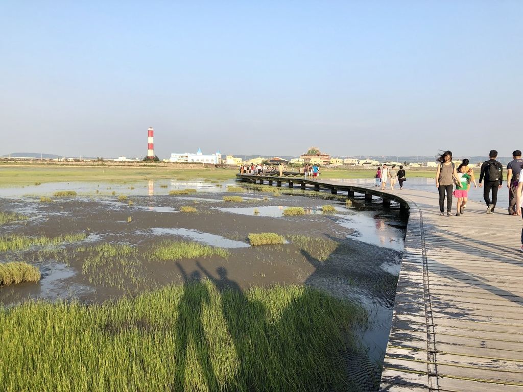 到台中旅遊必去的台中景點-高美濕地，你一生一定要去一次