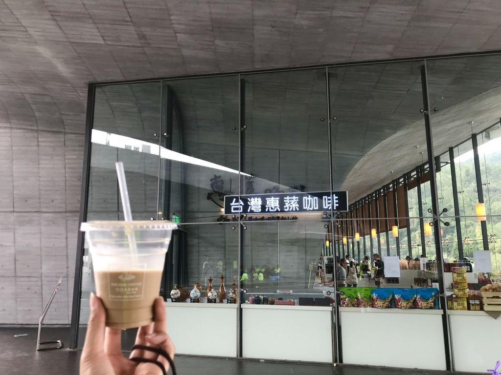 南投景點-向山遊客中心,日月潭景點必去的地方!遠望日月潭的美麗景色 南投景點-向山遊客中心,日月潭景點必去的地方!遠望日月潭的美麗景色