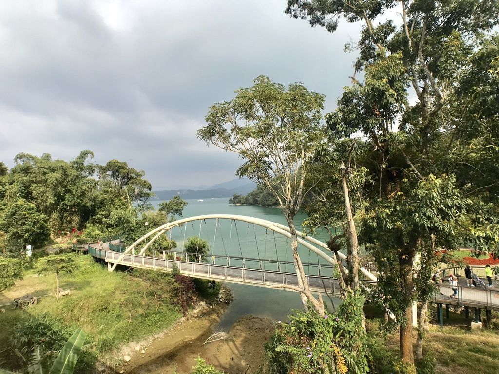 南投景點-向山遊客中心,日月潭景點必去的地方!遠望日月潭的美麗景色 南投景點-向山遊客中心,日月潭景點必去的地方!遠望日月潭的美麗景色