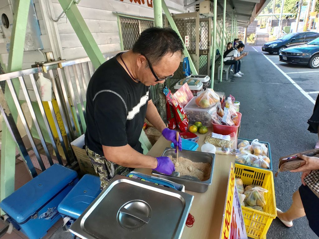 台中和平美食-來吃吃大甲溪發電廠的白冷冰棒