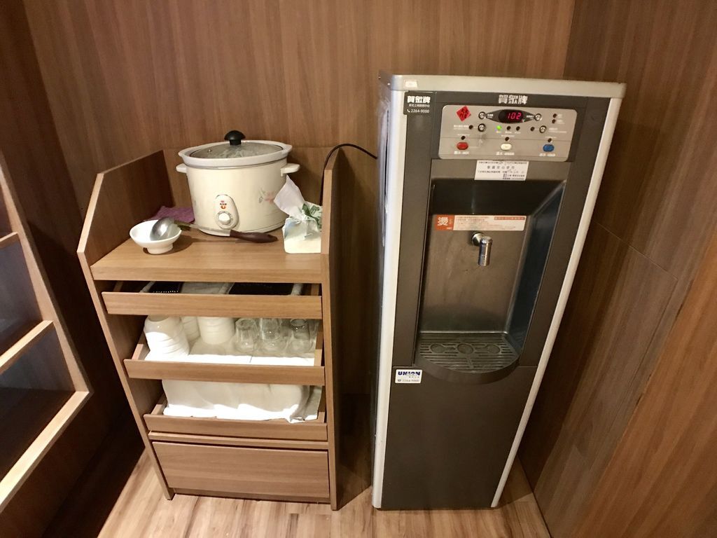 永和素食餐廳-比漾廣場附近的蔬食料理-找到了食堂