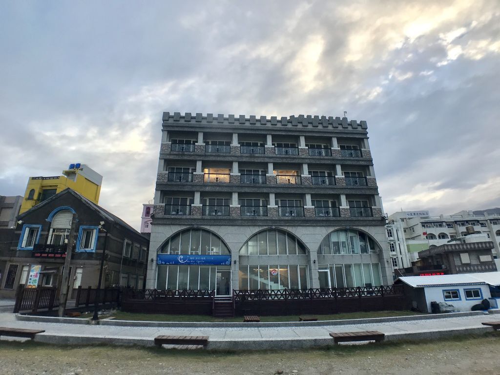 花蓮飯店推薦-七星潭住宿首選-七星潭面海第一排的迎星會館 花蓮飯店推薦-七星潭住宿首選-七星潭面海第一排的迎星會館