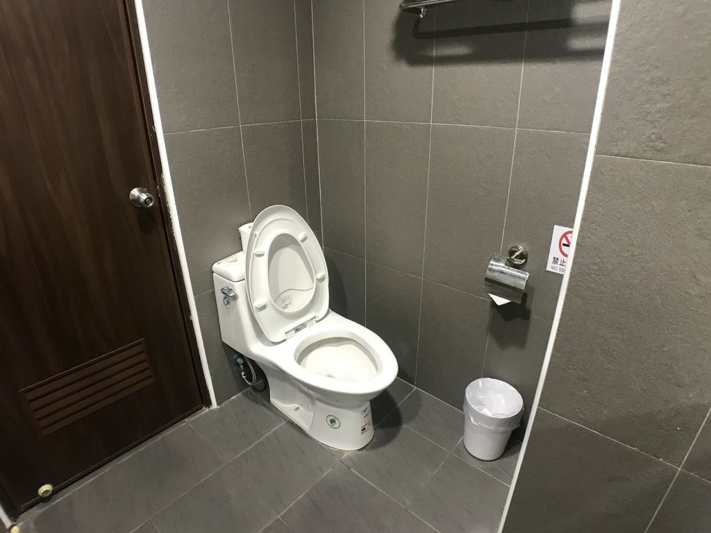 花蓮飯店推薦-七星潭住宿首選-七星潭面海第一排的迎星會館 花蓮飯店推薦-七星潭住宿首選-七星潭面海第一排的迎星會館