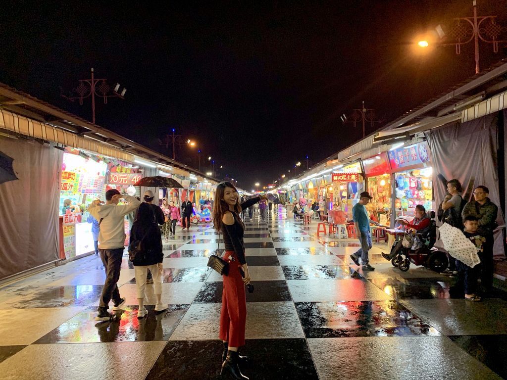 花蓮景點-來花蓮必逛的花蓮夜市-東大門夜市，花蓮美食的集合地