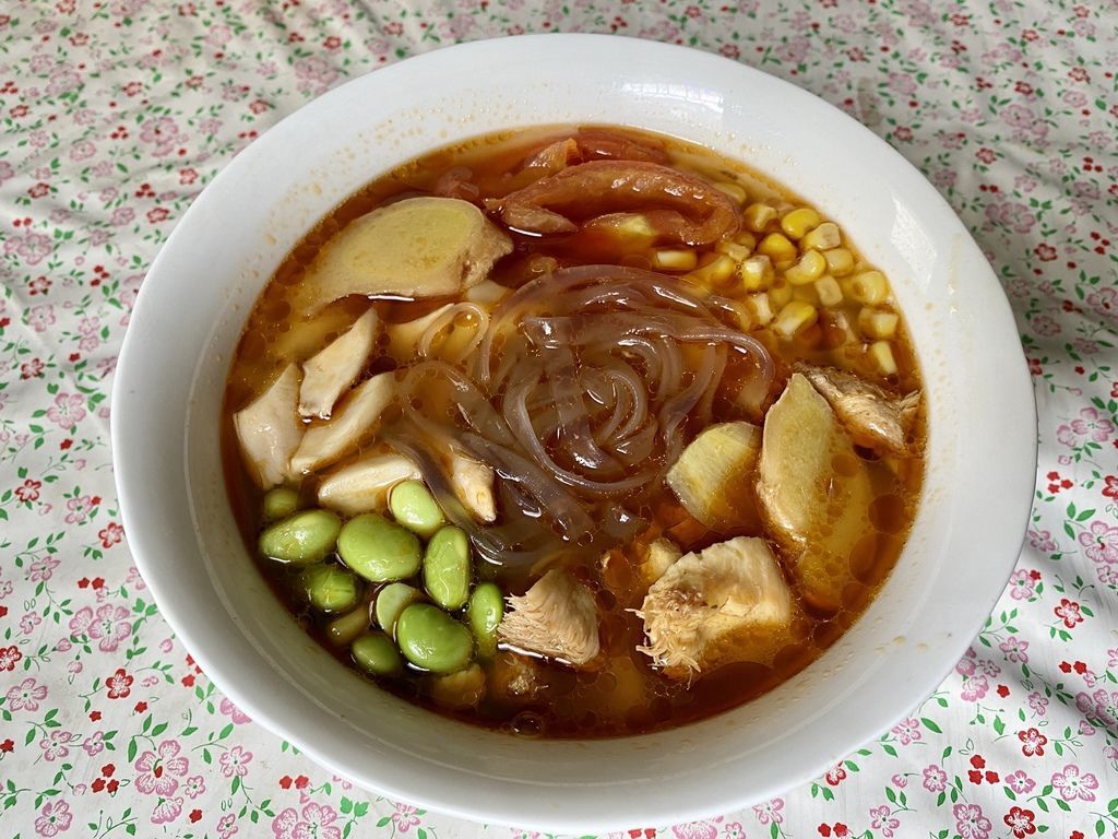 用日正冬粉製作懶人料理!瘦身料理就跟小羽這麼吃! 用日正冬粉製作懶人料理!瘦身料理就跟小羽這麼吃!