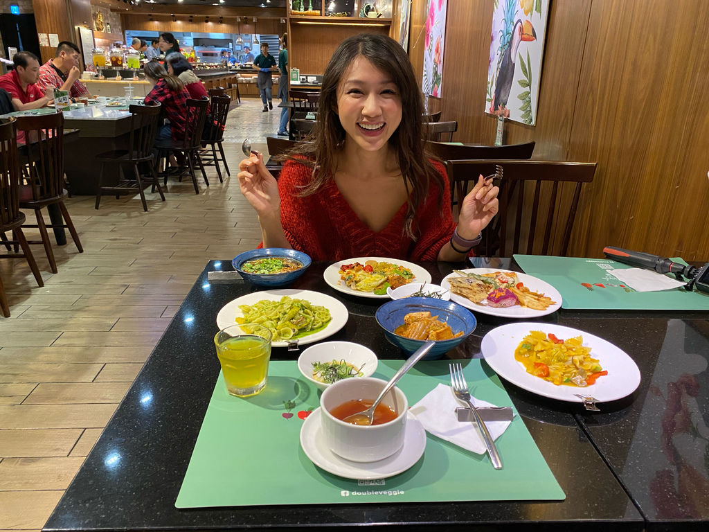 高雄素食餐廳-蔬食料理吃到飽!高雄捷絲旅的Double Veggie蔬食百匯 高雄素食餐廳-蔬食料理吃到飽!高雄捷絲旅的Double Veggie蔬食百匯