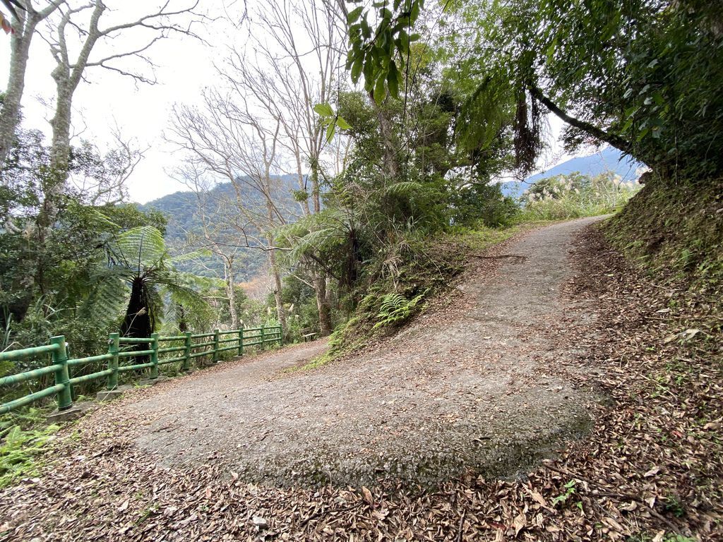 桃園野溪溫泉-在嘎拉賀溫泉泡湯,享受大自然的SPA溫泉瀑布