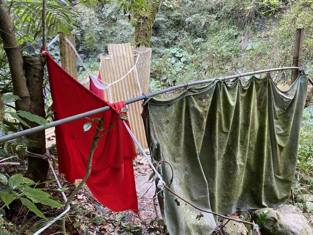 桃園野溪溫泉-在嘎拉賀溫泉泡湯,享受大自然的SPA溫泉瀑布