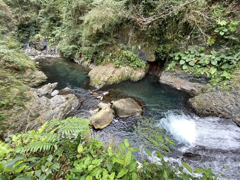 桃園野溪溫泉-在嘎拉賀溫泉泡湯,享受大自然的SPA溫泉瀑布