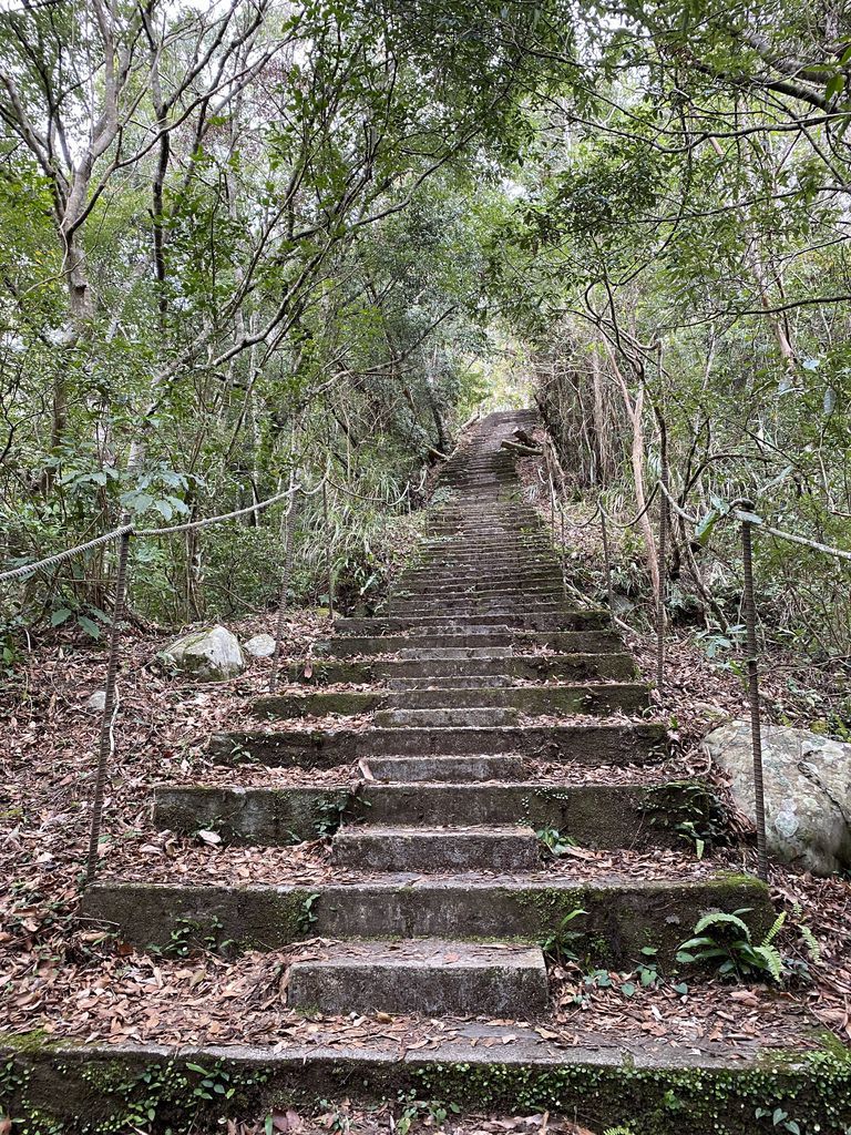 桃園野溪溫泉-在嘎拉賀溫泉泡湯,享受大自然的SPA溫泉瀑布