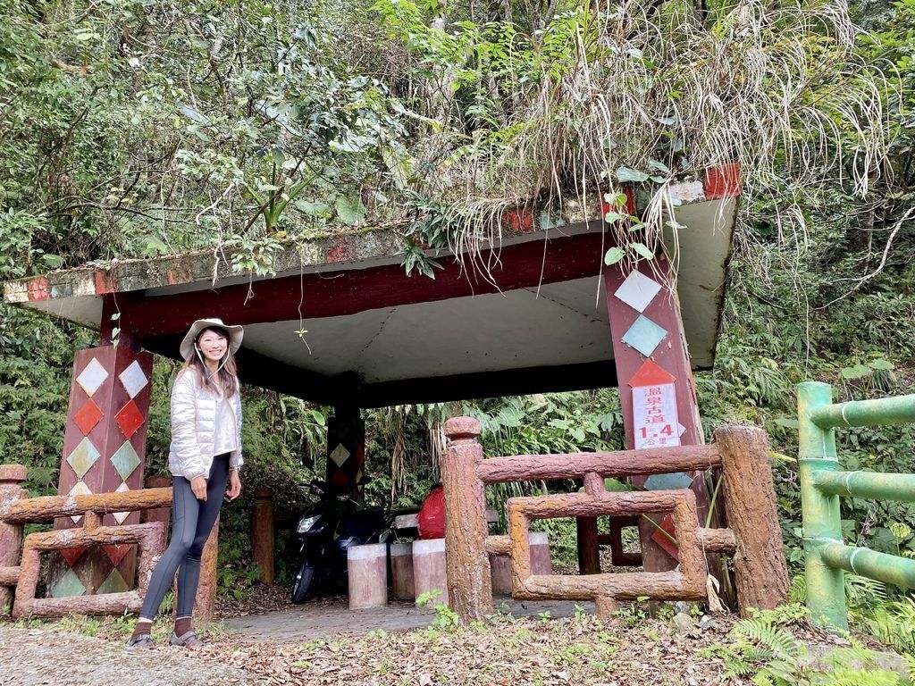 桃園野溪溫泉-在嘎拉賀溫泉泡湯,享受大自然的SPA溫泉瀑布
