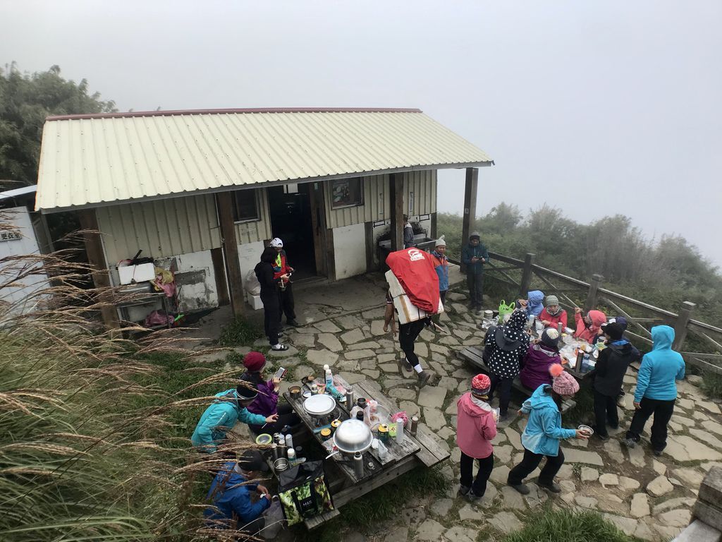 台灣百岳住宿-登上雪山主峰前的過夜山莊-三六九山莊 台灣百岳住宿-登上雪山主峰前的過夜山莊-三六九山莊