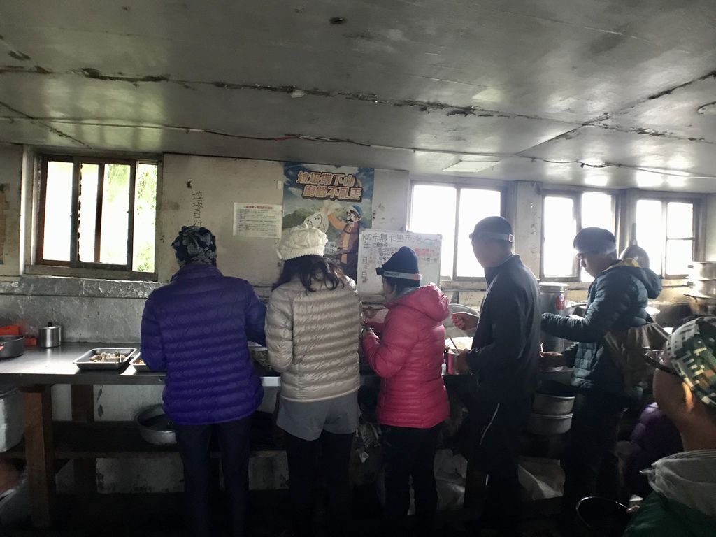 台灣百岳住宿-登上雪山主峰前的過夜山莊-三六九山莊 台灣百岳住宿-登上雪山主峰前的過夜山莊-三六九山莊