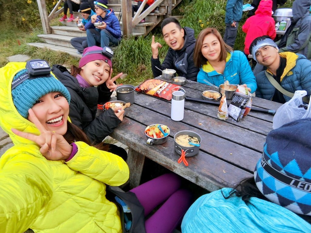 台灣百岳住宿-登上雪山主峰前的過夜山莊-三六九山莊 台灣百岳住宿-登上雪山主峰前的過夜山莊-三六九山莊