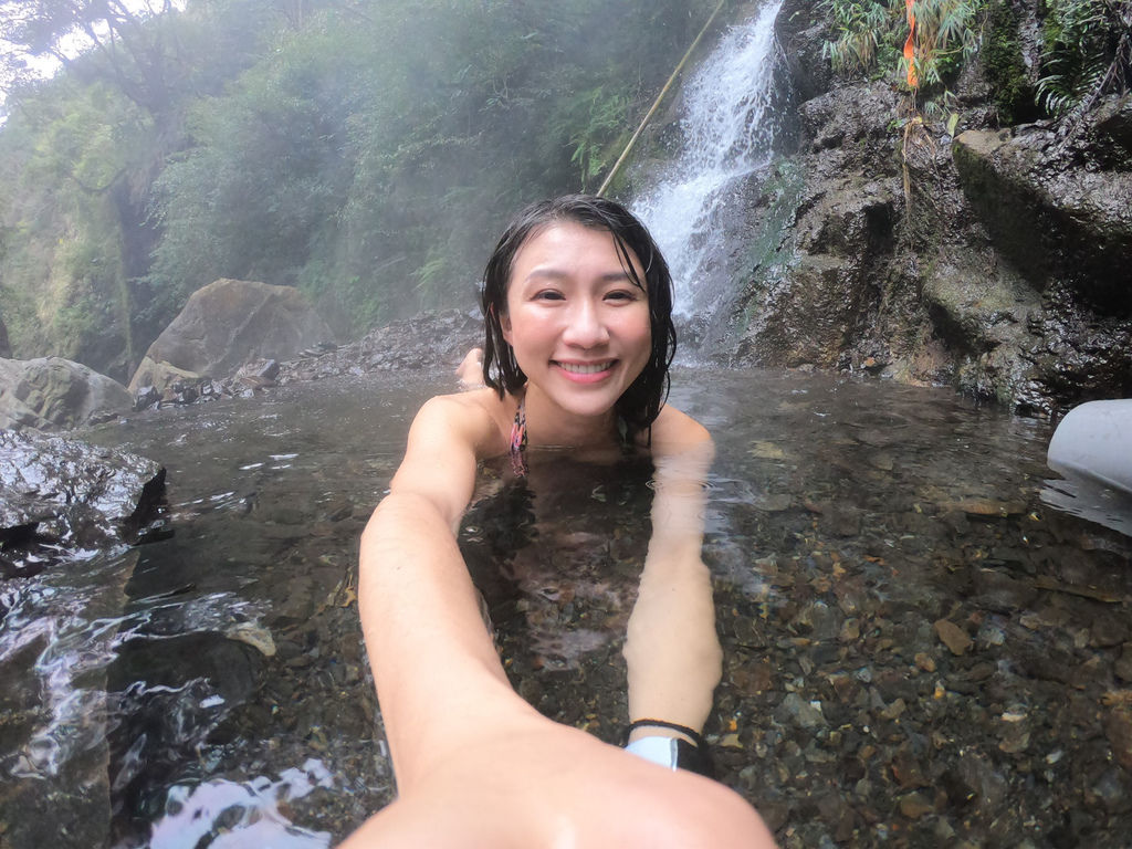 桃園野溪溫泉-在嘎拉賀溫泉泡湯,享受大自然的SPA溫泉瀑布